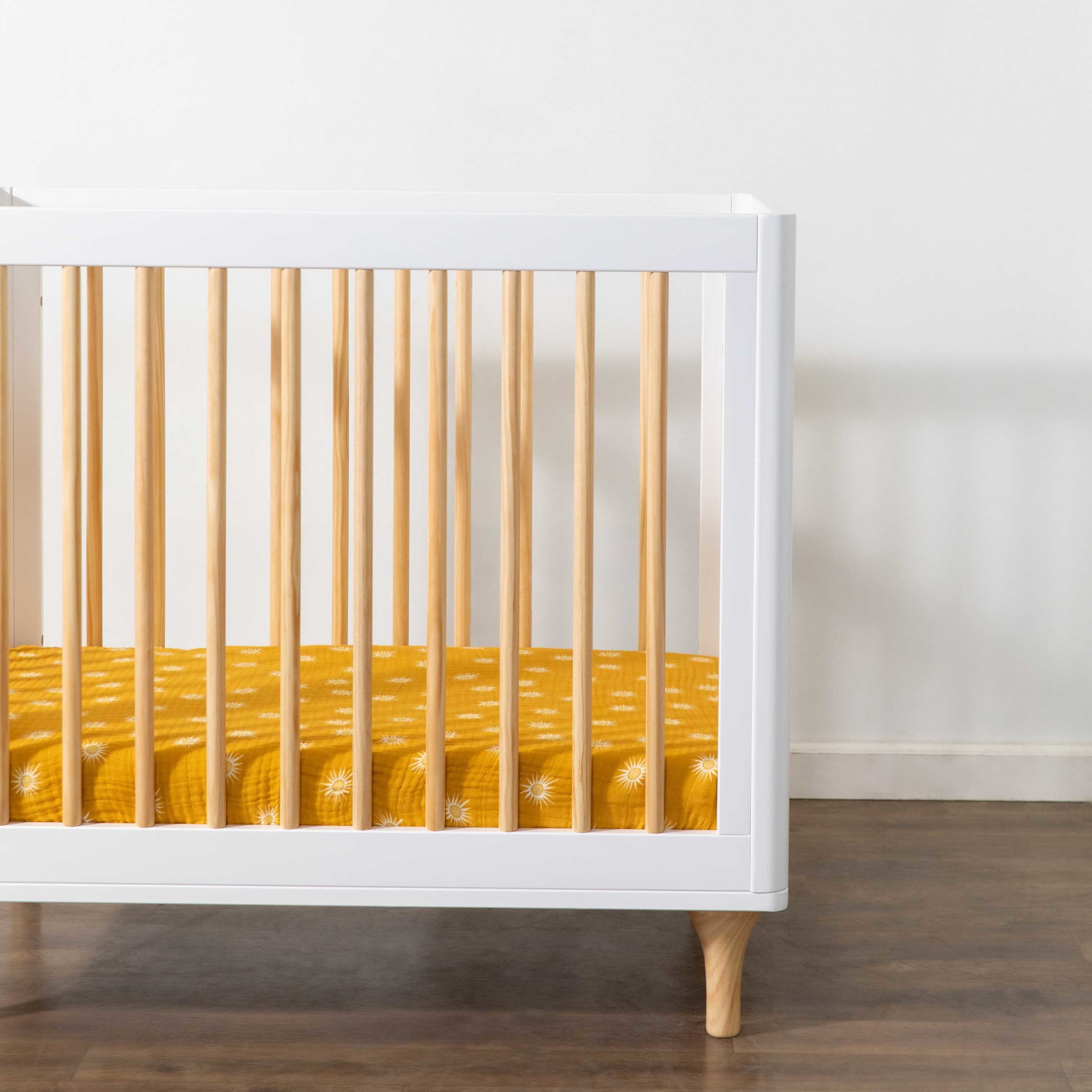 Babyletto Mini Crib Sheet in GOTS Certified Organic Muslin Cotton