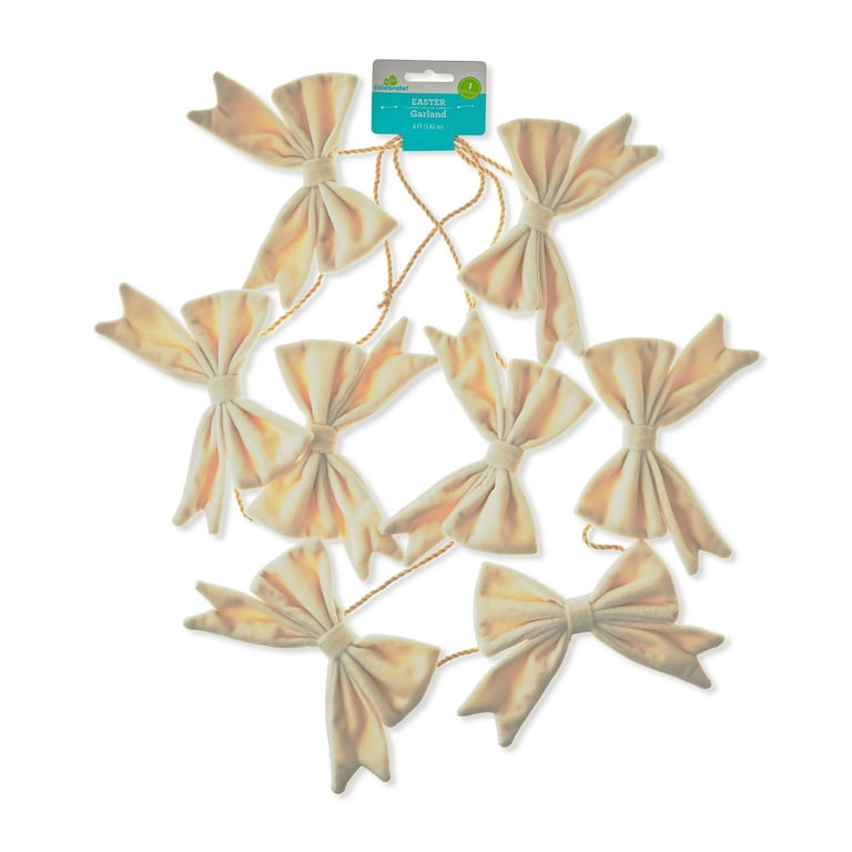 White Easter Garland White Easter Garland
