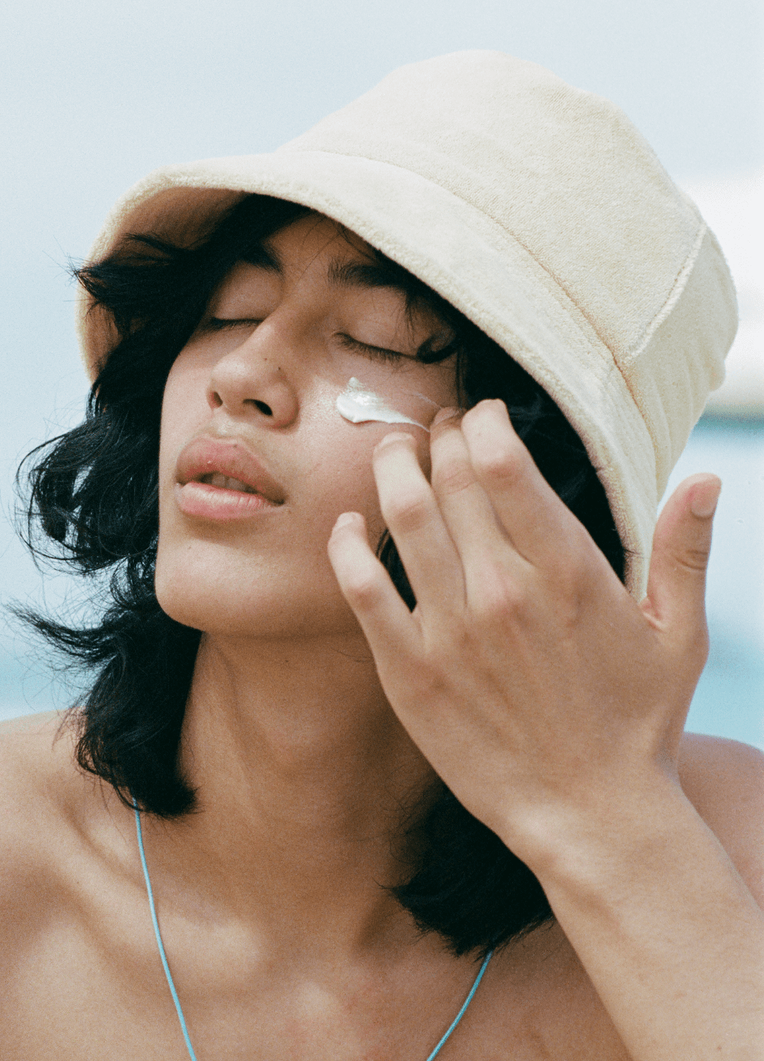 Bask Broad Spectrum SPF 30 Sheer Moisturizing Sunscreen Lotion Water and Sweat Resistant  3.4 Oz