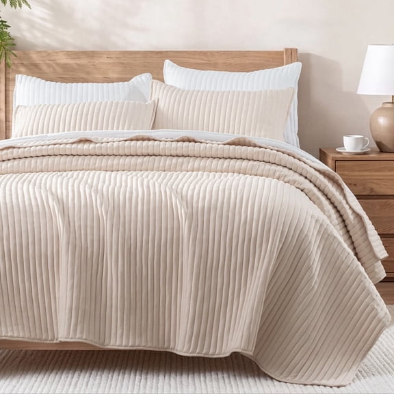 Exclusivo Mezcla Full Queen Quilt Bedding Set, Stripe Stitching Beige Quilts Queen Size for All Seasons, Soft Lightweight Microfiber Bedspreads Coverlets Bed Cover, 90"x96"