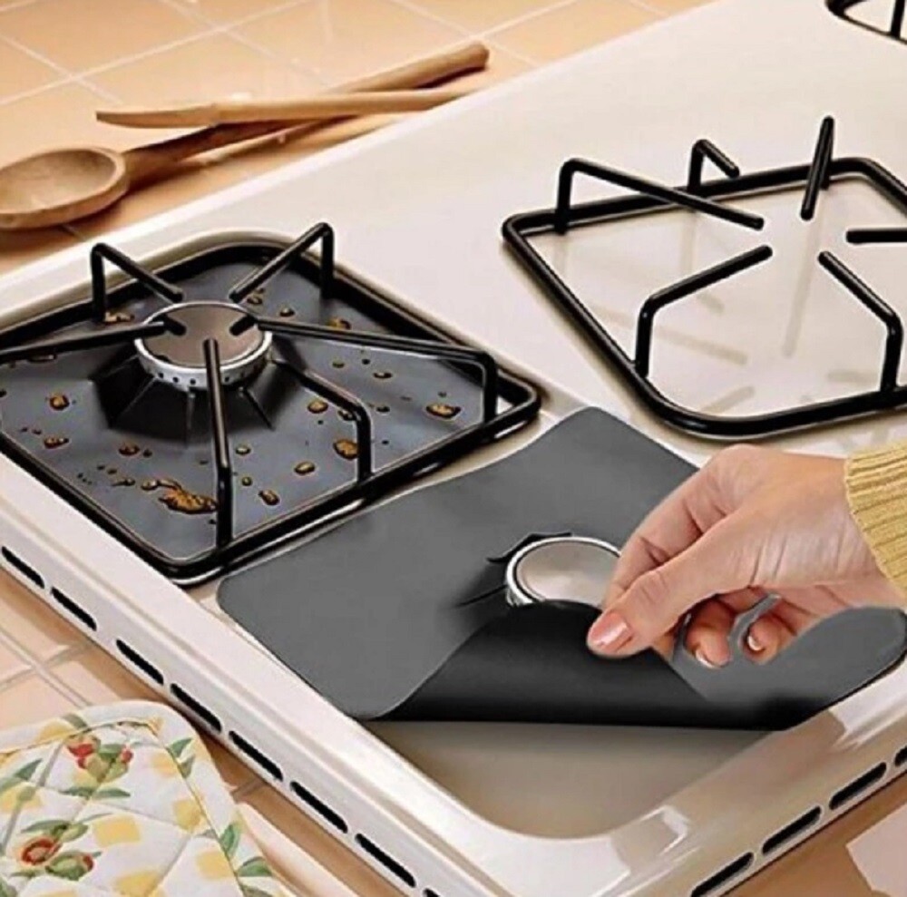 100 Pack Aluminum Foil Gas Stove Burner Liners – Disposable Square Bib Covers 8.7x8.7 Inch