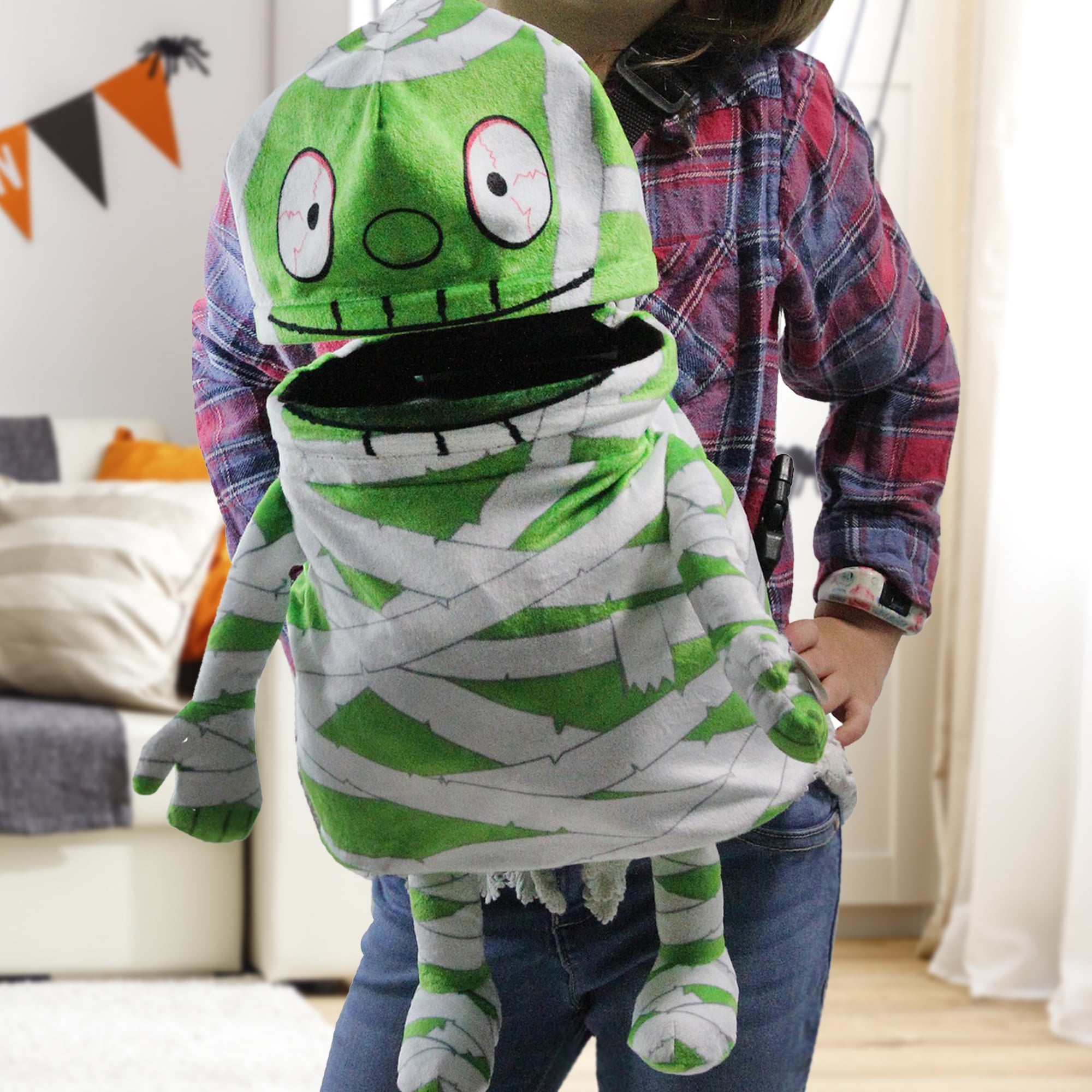Northlight Musical Animated Mummy Children's Halloween Trick or Treat Bag