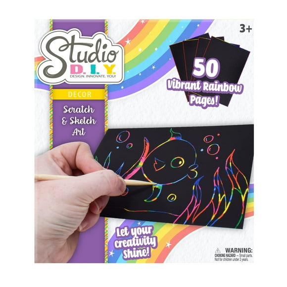 Sunny Days Entertainment Studio Bricolage Scratch & Sketch Art Arc en Ciel Kit d'Art avec 50 Pages Colorées et 5 StylusA en Bois pour les Enfants Créatifs