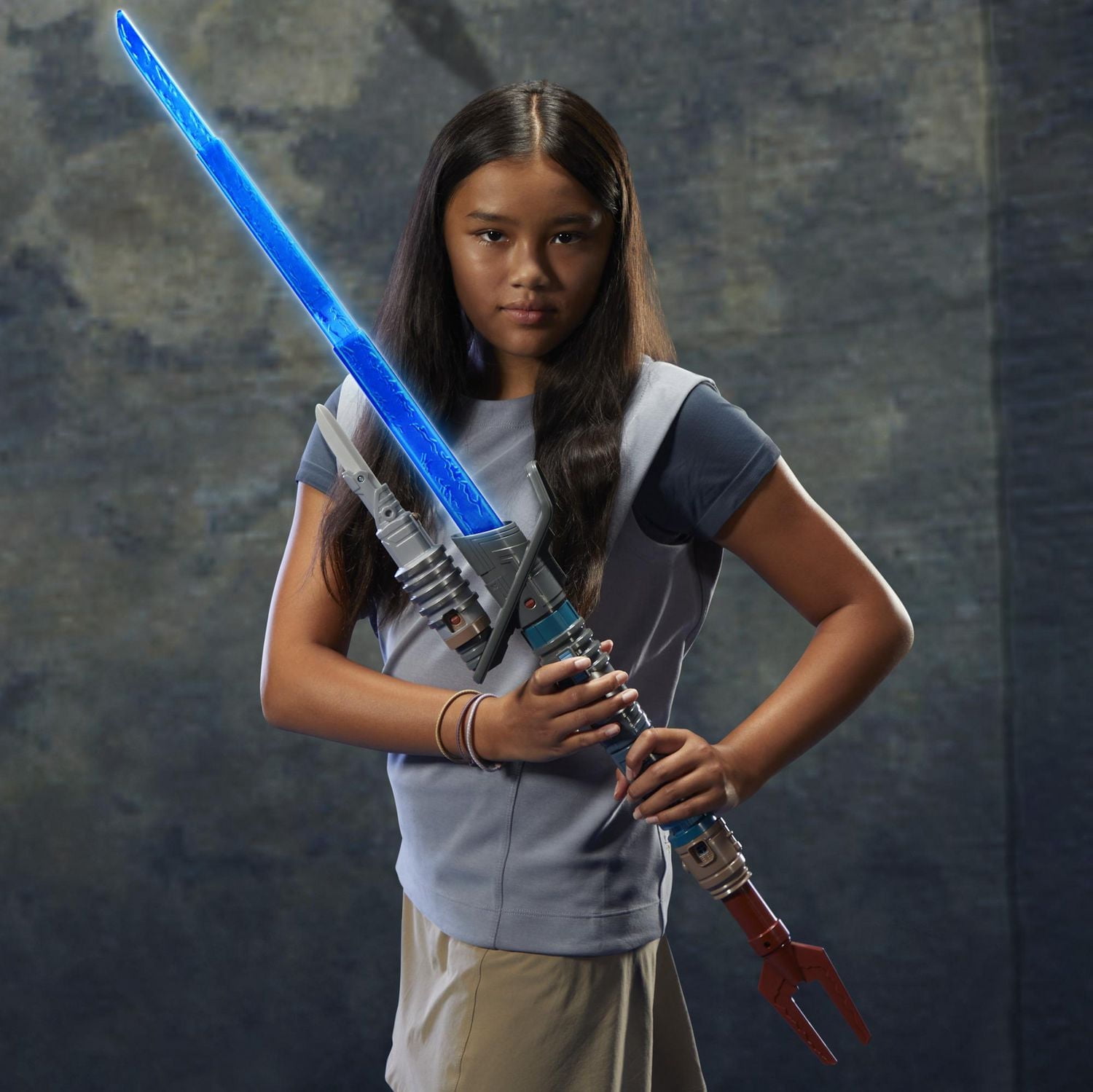 Star Wars Lightsaber Forge, Coffret Masterworks mandalorien, sabre laser électronique personnalisable