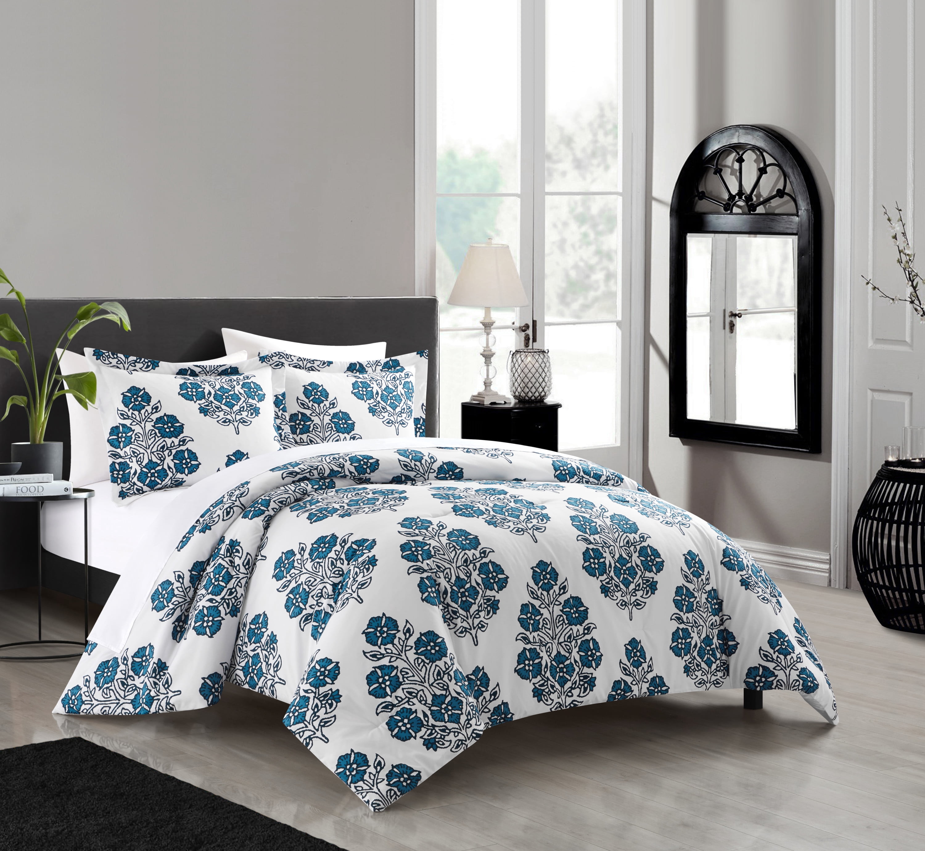 Chic Home Jazlyn 7-Piece Floral Medallion Bed In a Bag Duvet Cover Set, King, Blue