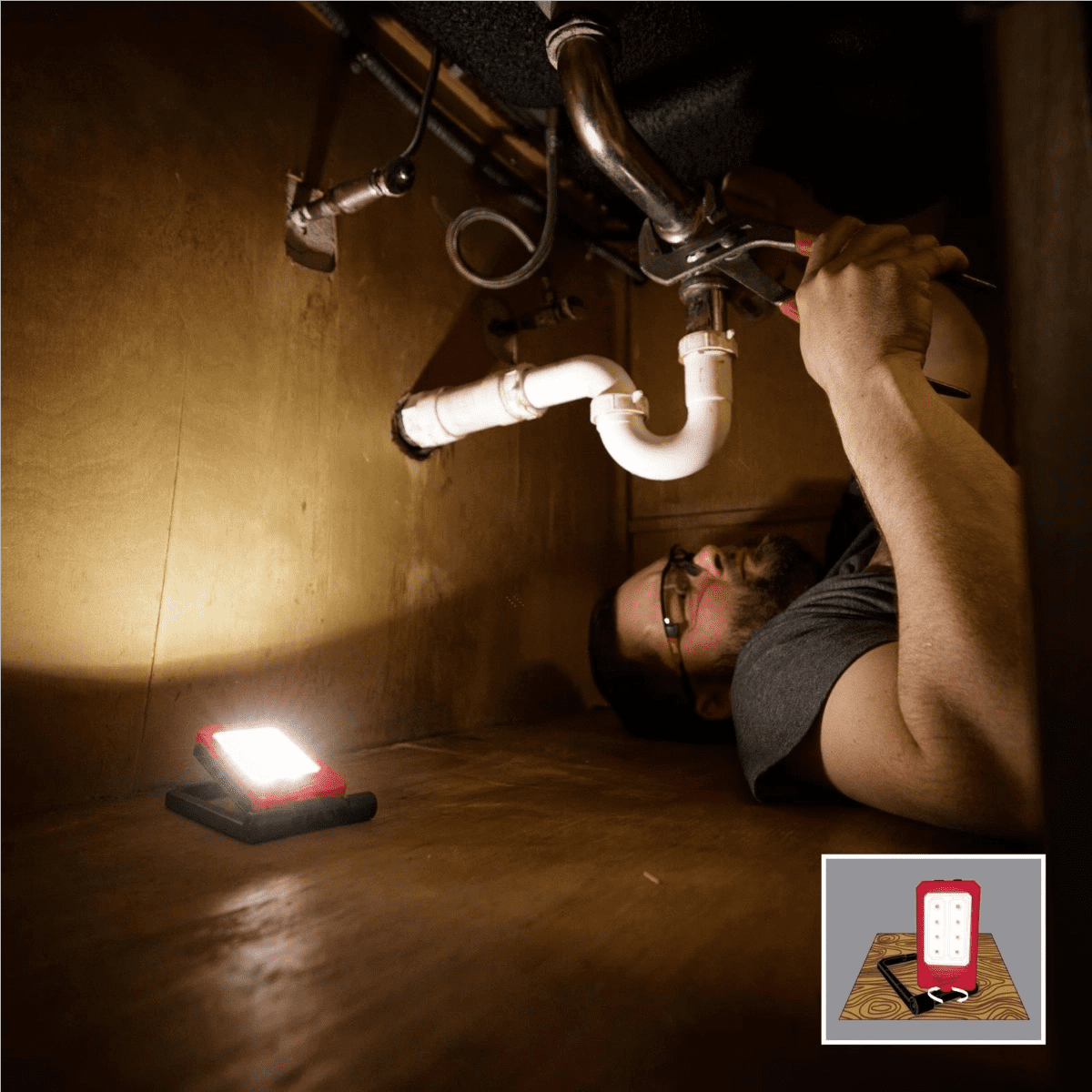 Milwaukee Tool Rechargeable Low-Profile Magnetic Task Light