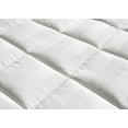 thumbnail image 2 of Couvre-matelas en polyester imperméable Fusion Double, 2 of 3
