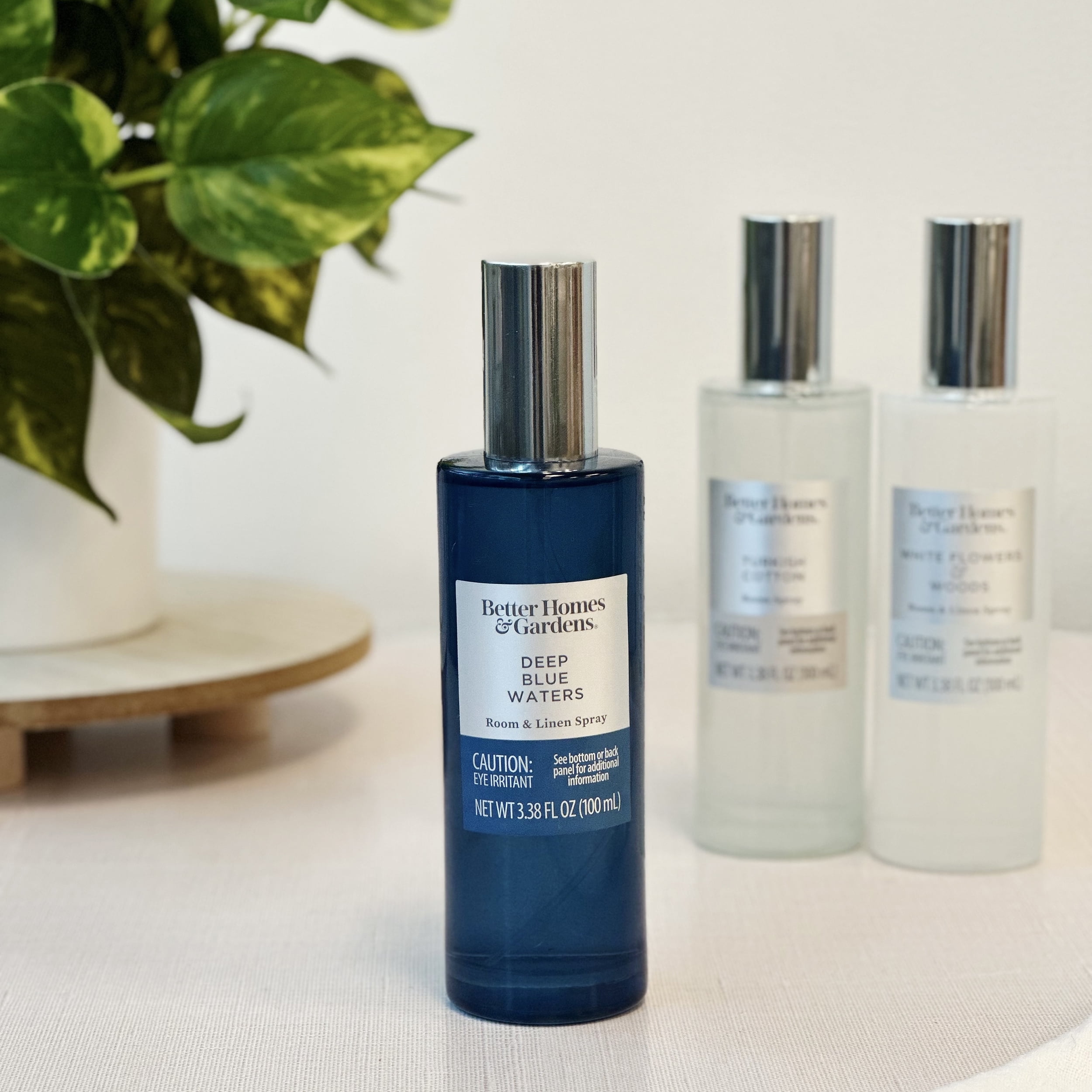 Better Homes and Gardens Deep Blue Waters Scented Room and Linen Spray 3.38 Fl Oz (100mL).