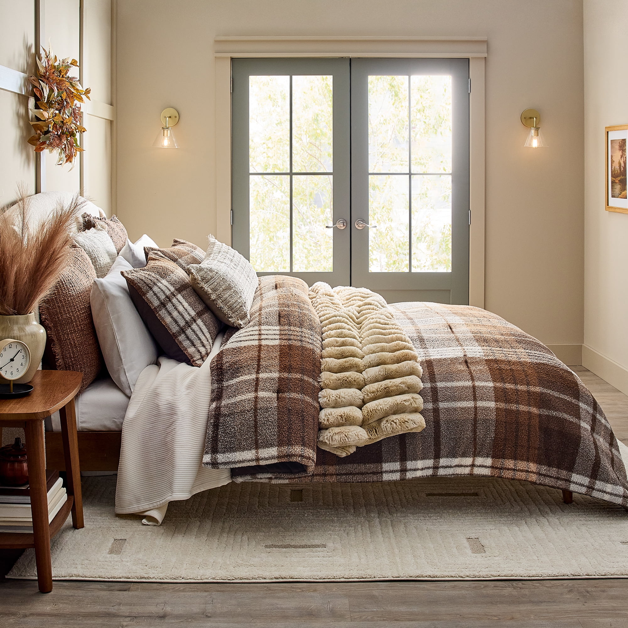 Better Homes & Gardens 3-Piece Brown Plaid Cozy Knit Comforter Set, Full/Queen