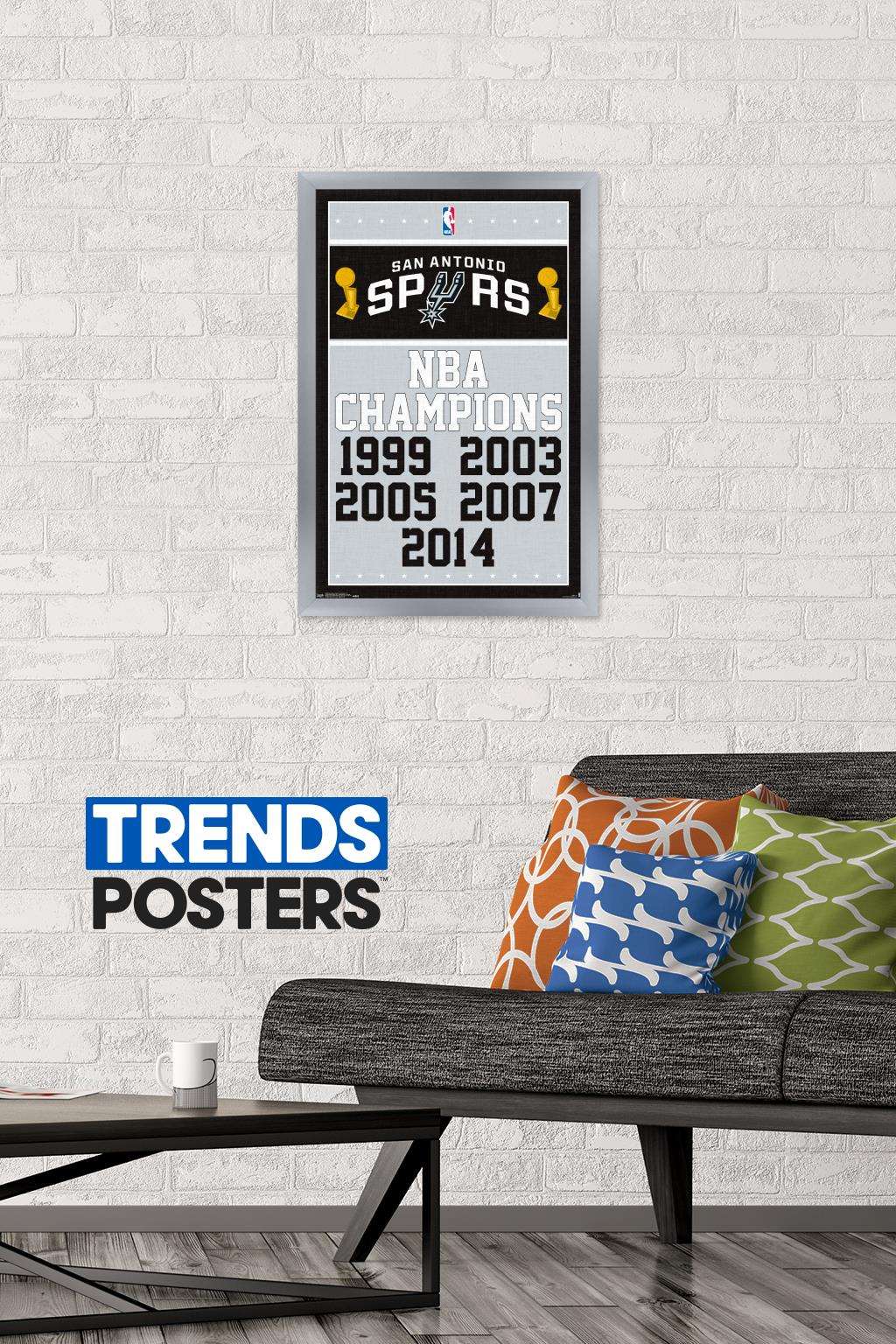 NBA San Antonio Spurs - Champions 17 Wall Poster, 14.725" x 22.375", Framed