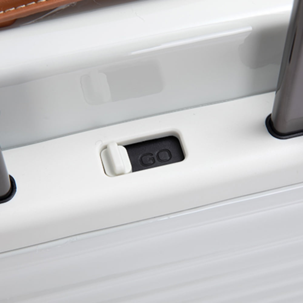 Yougu 24" Carry on Luggage Lightweight Suitcase TSA Lock USB,White