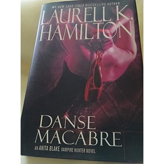 Pre-Owned Danse Macabre (Hardcover) 0425207978 9780425207970