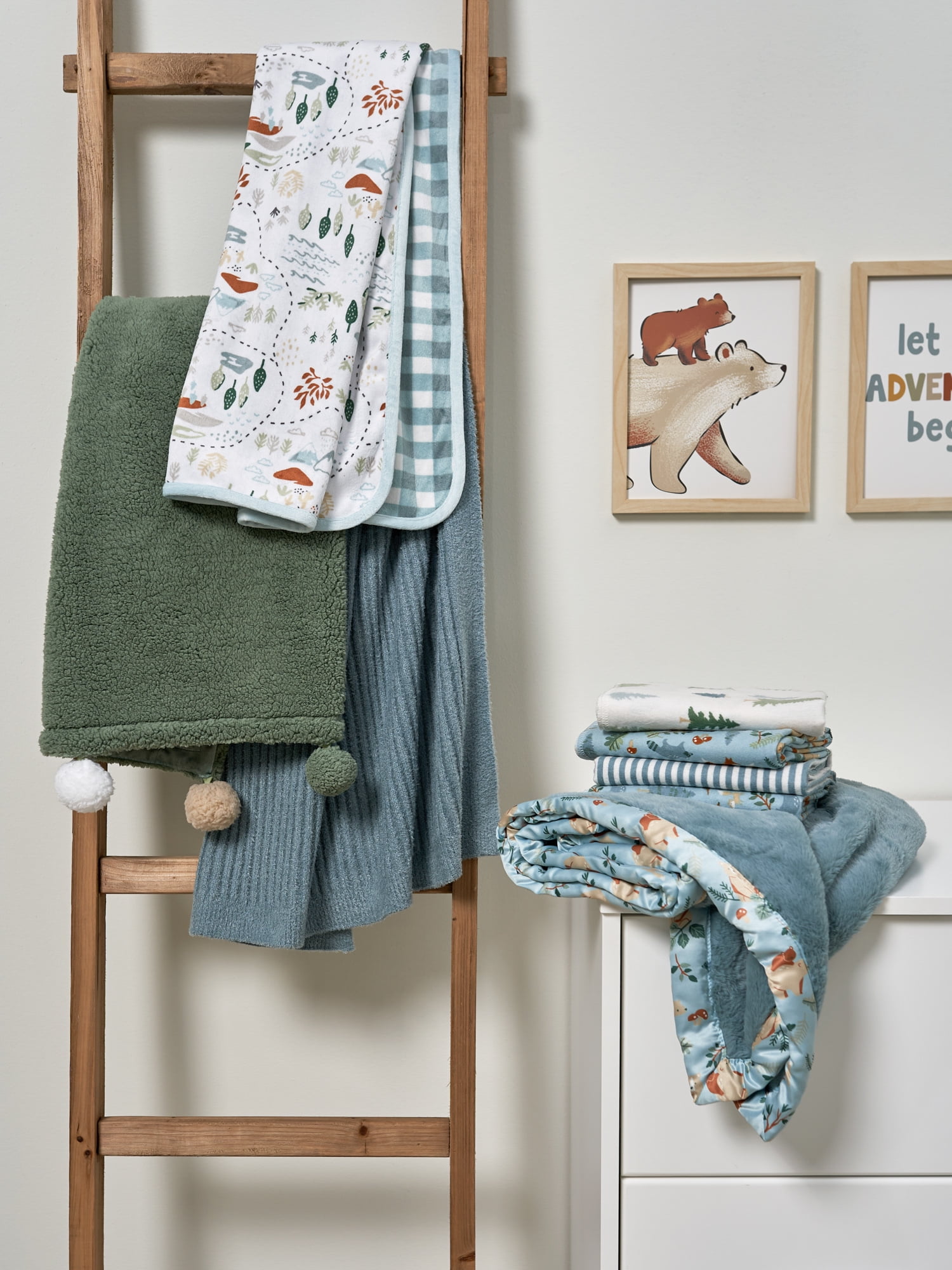 Modern Moments By Gerber Baby & Toddler Boys Reversible Plush Blanket, White