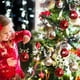 thumbnail image 5 of Adornos de bolas de Navidad, diseño de alce, bolas colgantes, accesorios de fiesta para decoraciones de árboles de Navidad, 5 of 5