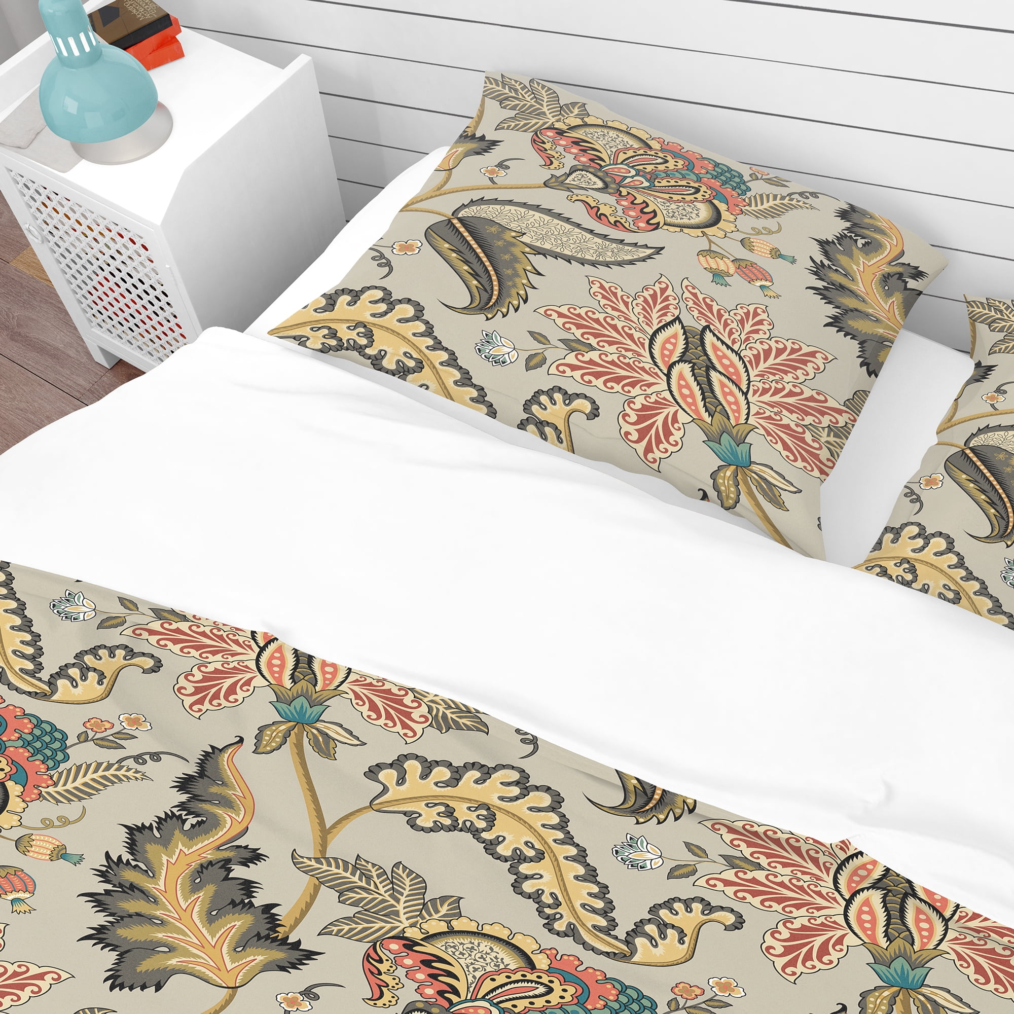 Designart 'Vintage Indian Floral Pattern' Tropical Duvet Cover Set