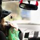 thumbnail image 5 of Mom's Best Protector del borde del espejo retrovisor del coche, 5 of 6