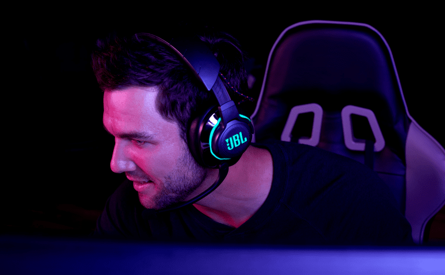JBL Quantum 810 Wireless - Wireless over-ear performance gaming headset with Active Noise Cancelling and Bluetooth - Black