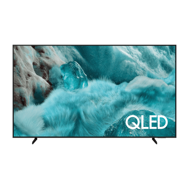 pantalla 65'' samsung qled 4k q7fa vision ai smart tv (2025) Televisor QLED negro 65" con vista frontal centrada y patas, pantalla muestra imagen azul turquesa y logo QLED; marco delgado y acabado mate, soporte ajustable apto para barra de sonido; Tizen Smart TV con Vision AI y escalado a 4K, también suele usarse para disfrutar juegos y streaming en sala.