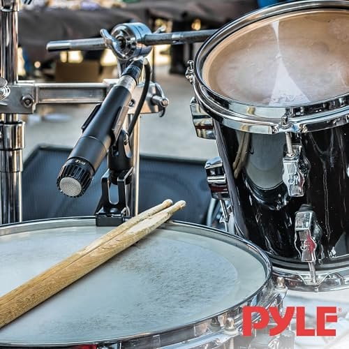Pyle Professional Dynamic Microphone - 4-Pack Unidirectional Handheld Moving Coil Mic with Built-in Pop Filter, 15 ft. XLR Audio Cable, Ideal for Stage, Karaoke & Studio Performances