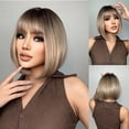 thumbnail image 1 of Peluca de cabello sintético liso con flequillo, pelo corto Bob, Rubio, degradado, aspecto Natural, alta densidad, suave, fiesta diaria, resistente al calor, 1 of 4
