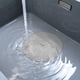 thumbnail image 4 of GAXIRE 4 tapones de bañera planos, redondos, para desagüe de lavabo, atrapapelos, selladores de desagüe de ducha., 4 of 5