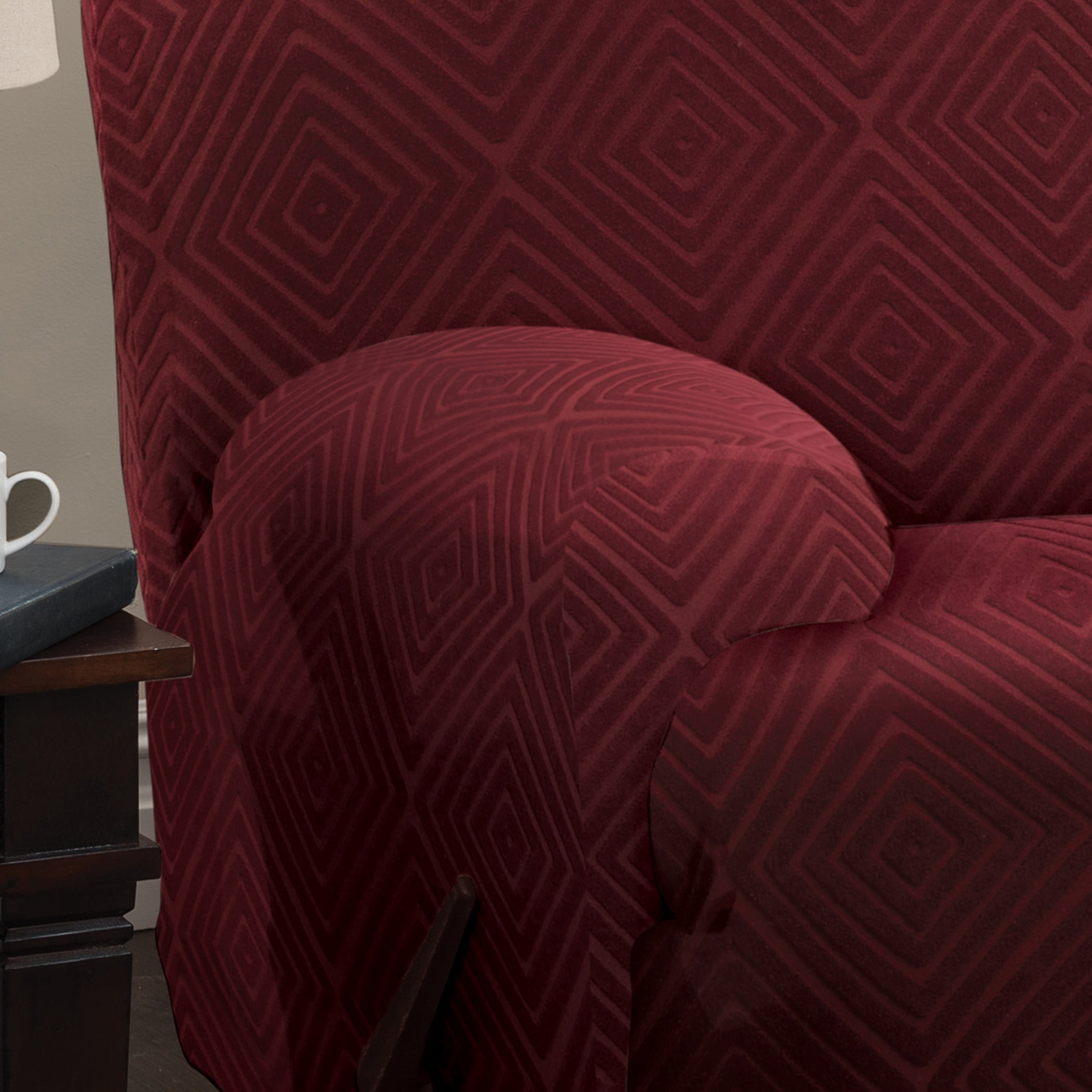 Stretch Sensations 4-Piece Stretch Shapely Diamond Jumbo Recliner Slipcover, Burgundy