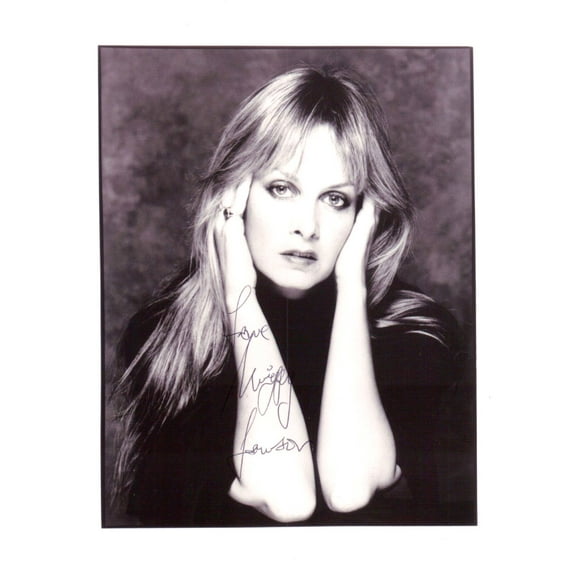 Twiggy Lawson Signed Autographed 8X10 Photo British Model JSA JJ41098