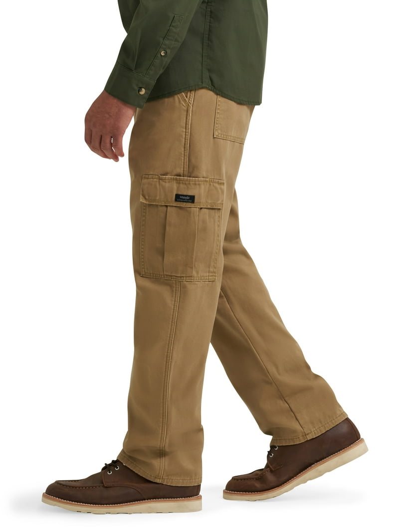 Wrangler® Men's Fleece Lined Cargo Pant - Walmart.com