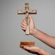 thumbnail image 5 of Crucifijo para intercesión, pared o mesa, cruz de madera con San Benito, 25 cm, 5 of 6