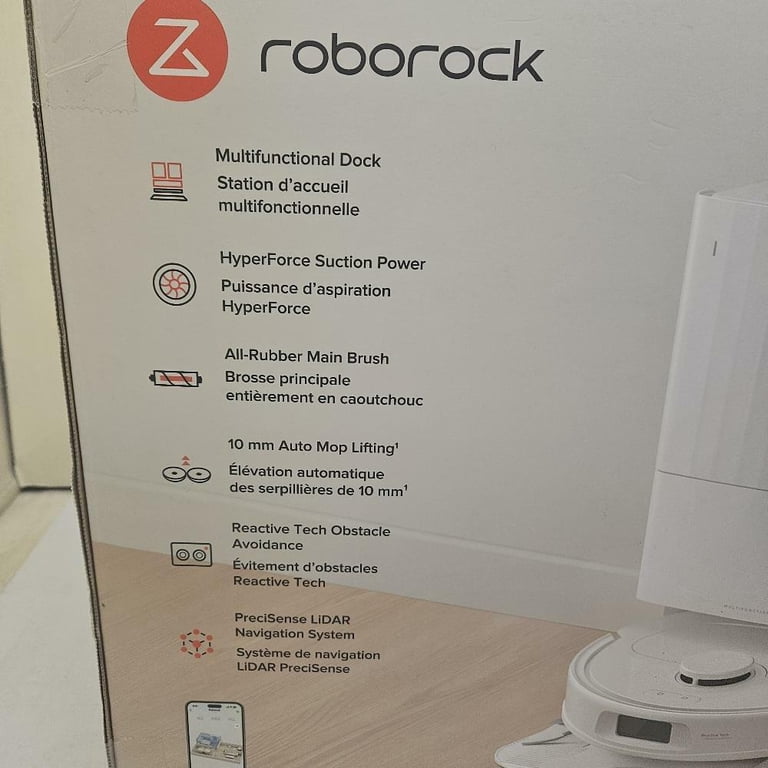 Roborock QRT78 Robot Vacuum and Mop with Multifunctional Dock NEW