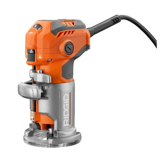 Fresadora de molduras laminadas RIDGID R2401 con bases redondas y cuadradas