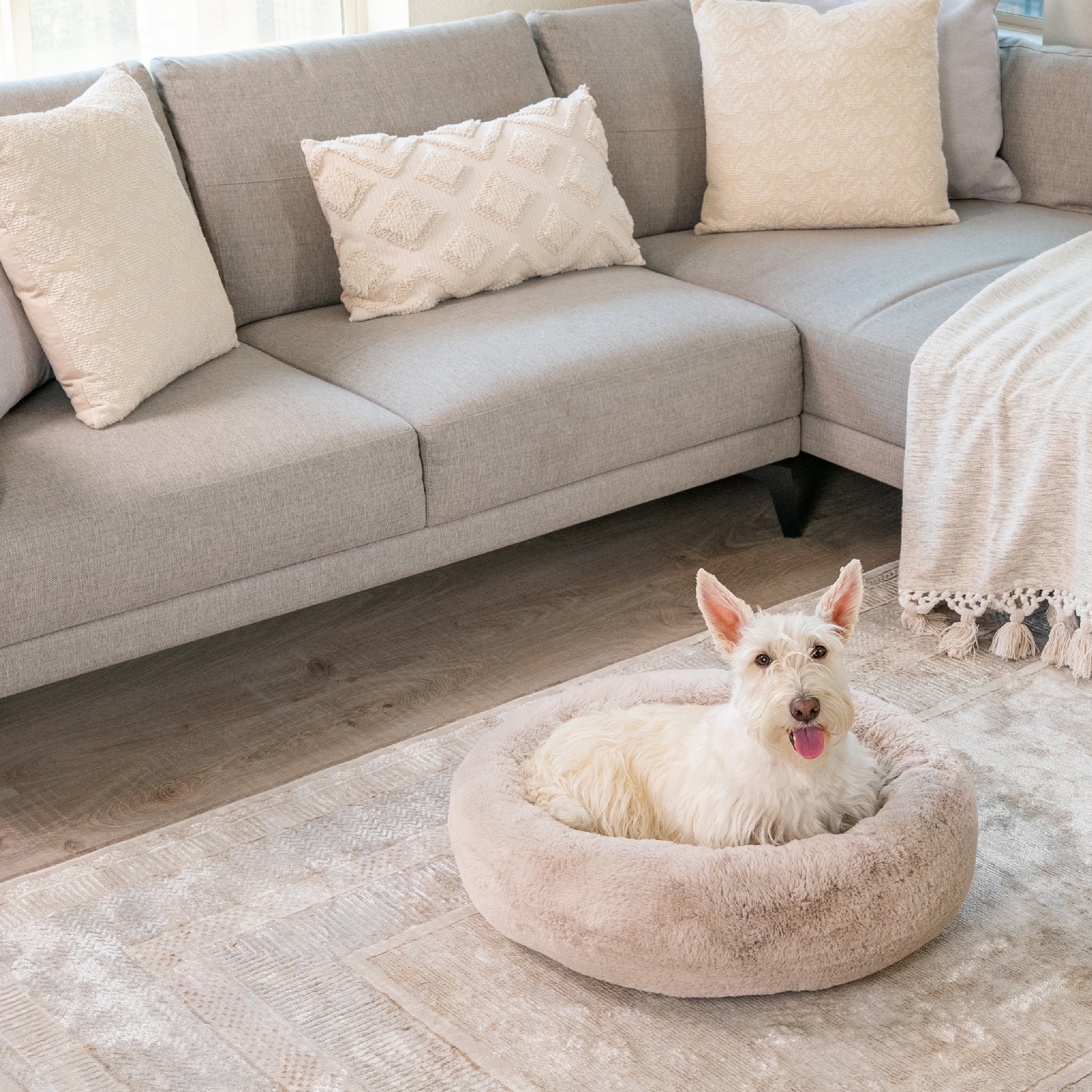 Best Friends by Sheri SnuggleSoft Faux Fur Calming Donut Bed for Dogs, Brown, Small, 23x23