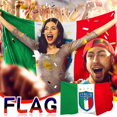 thumbnail image 5 of Sosteniendo La Bandera De Los Fanáticos De Los Clubes Deportivos Actividades Del Festival Bandera Que Anima, 5 of 5