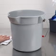 thumbnail image 2 of Cubeta Rubbermaid Commercial Brute, 10 L, 2,5 galones, gris, 2 of 5