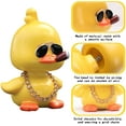 thumbnail image 3 of Adorno de coche de juguete de pato amarillo bonito, adorno para salpicadero de coche de pato fresco, muñeca agitadora, pato social de pie (con gafas + cadena dorada) oso de fresa Electrónica, 3 of 5