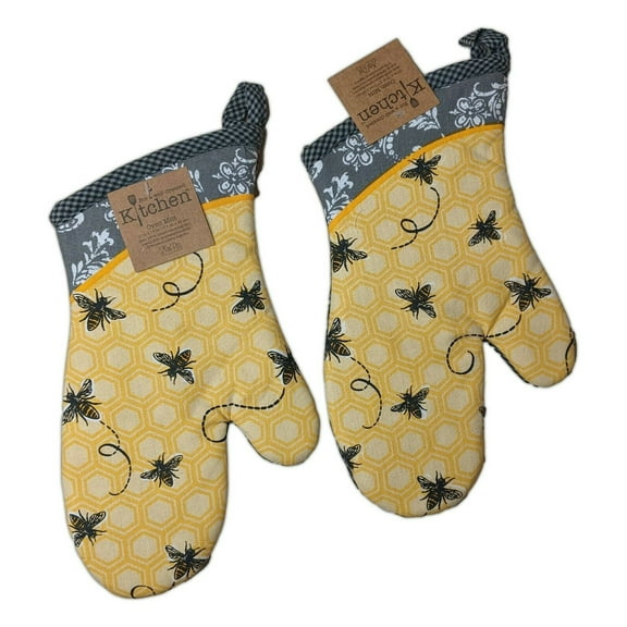 Set of 2 QUEEN BEE Yellow Honey Bee Oven Mitts, by Kay Dee