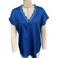 thumbnail image 2 of Camiseta de color puro NikouMX mujer con ribete de encaje en V manga corta, 2 of 3
