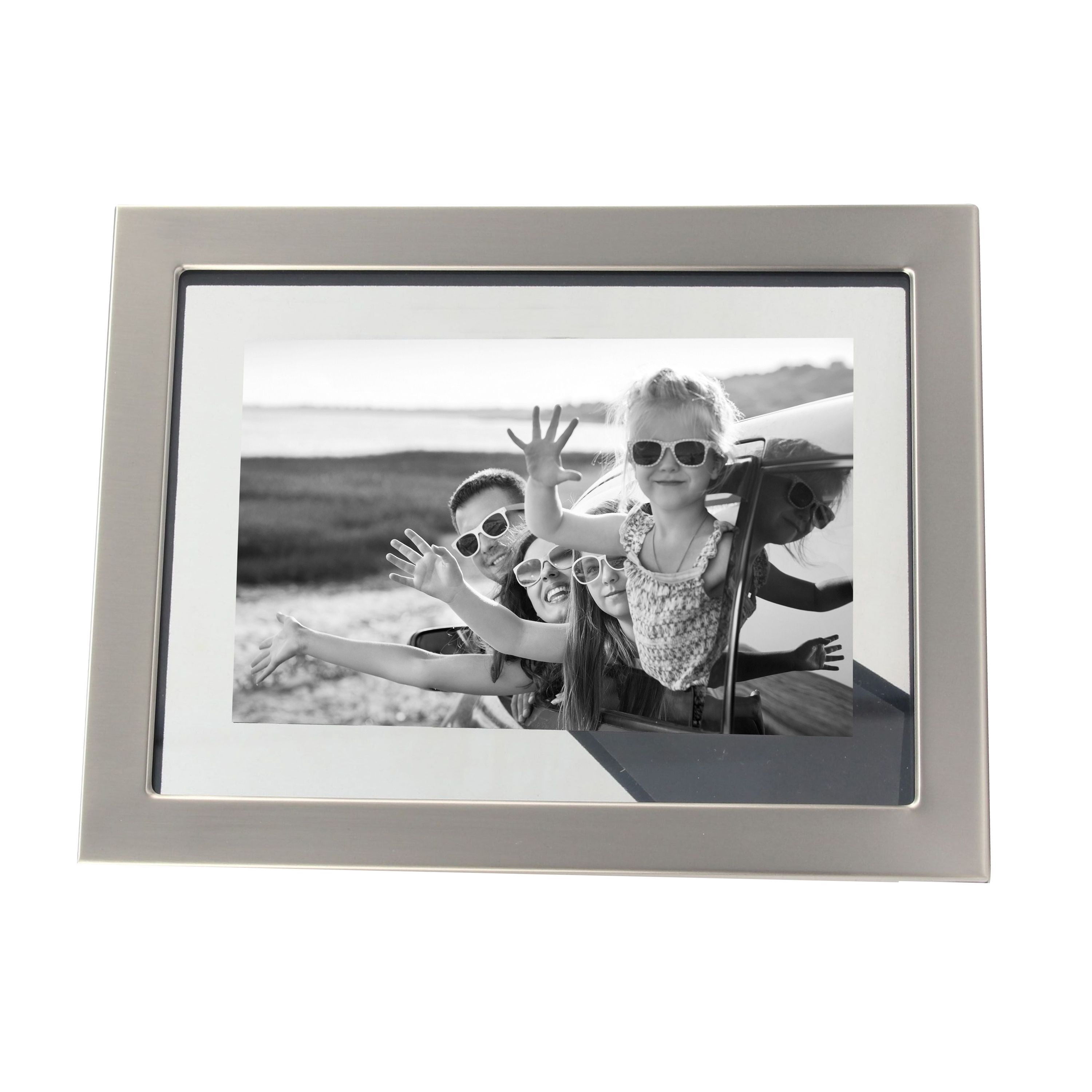 Better Homes & Gardens 4" x 6" Rectangle Metal Tabletop Floating Picture Frame, Silver