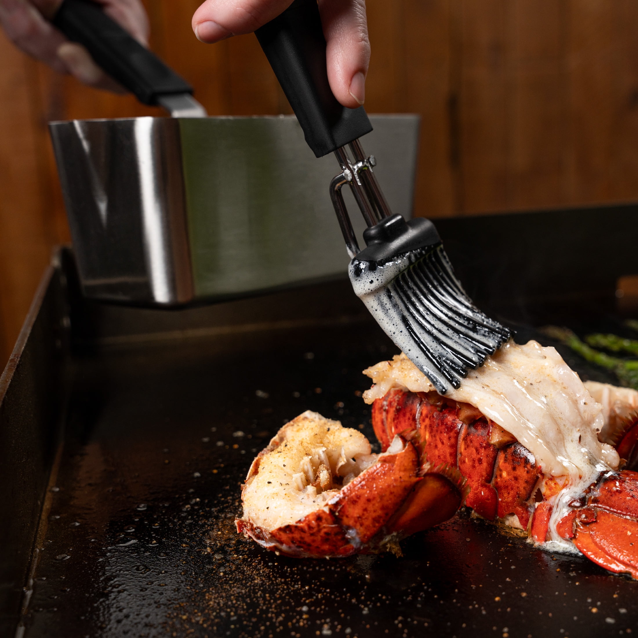 Blackstone Griddle Top Basting Pot with Wire Rack and Basting Brush