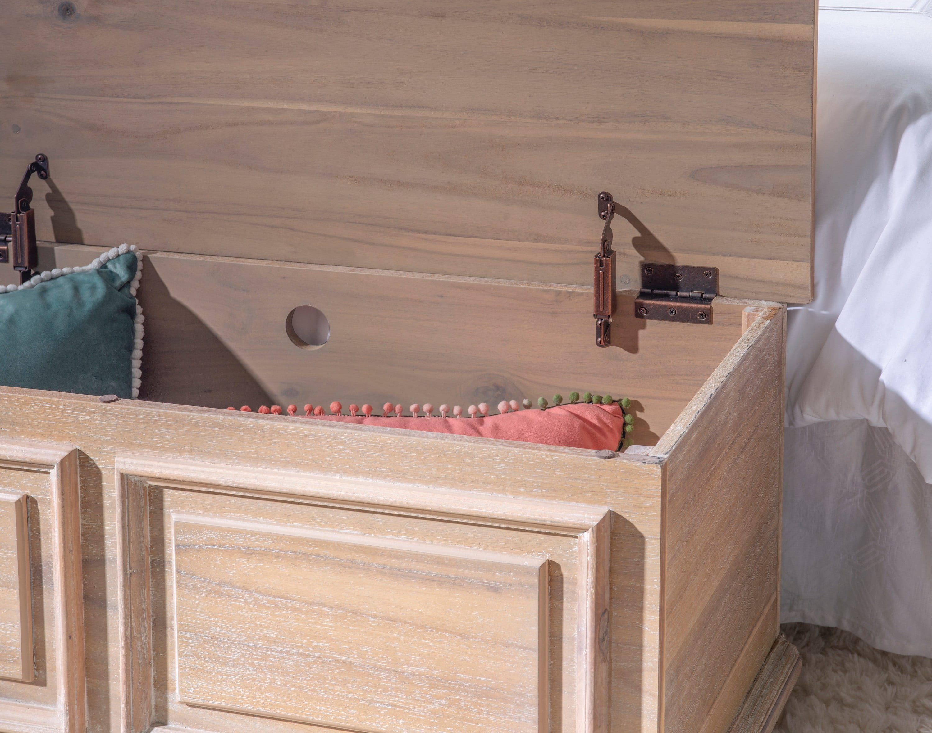 Debatin Cedar Storage Chest with Soft Close Hinges, Natural