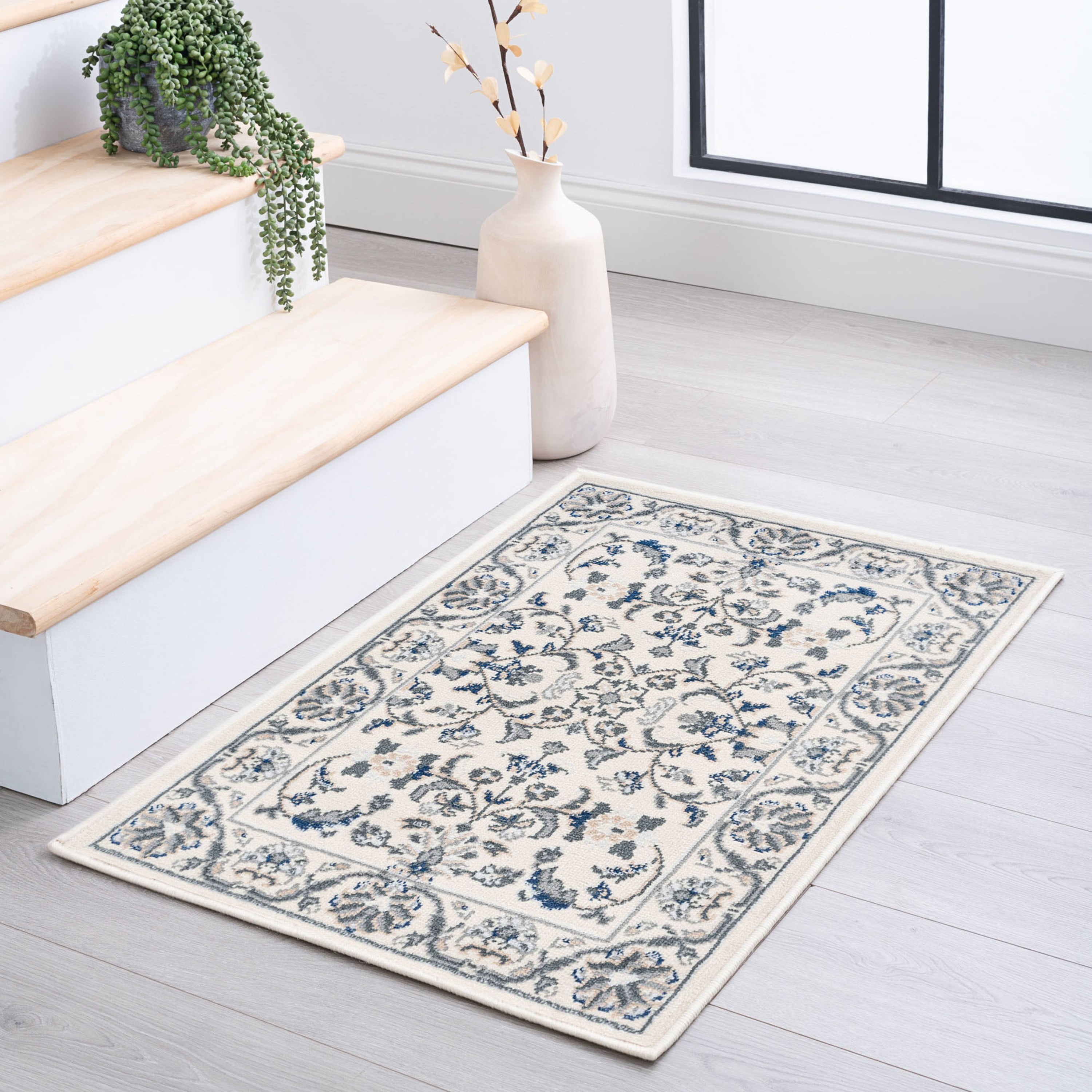 Traditional 2x3 Area Rug 2 X 3, What Type Of Area Rug Is Easiest To Clean