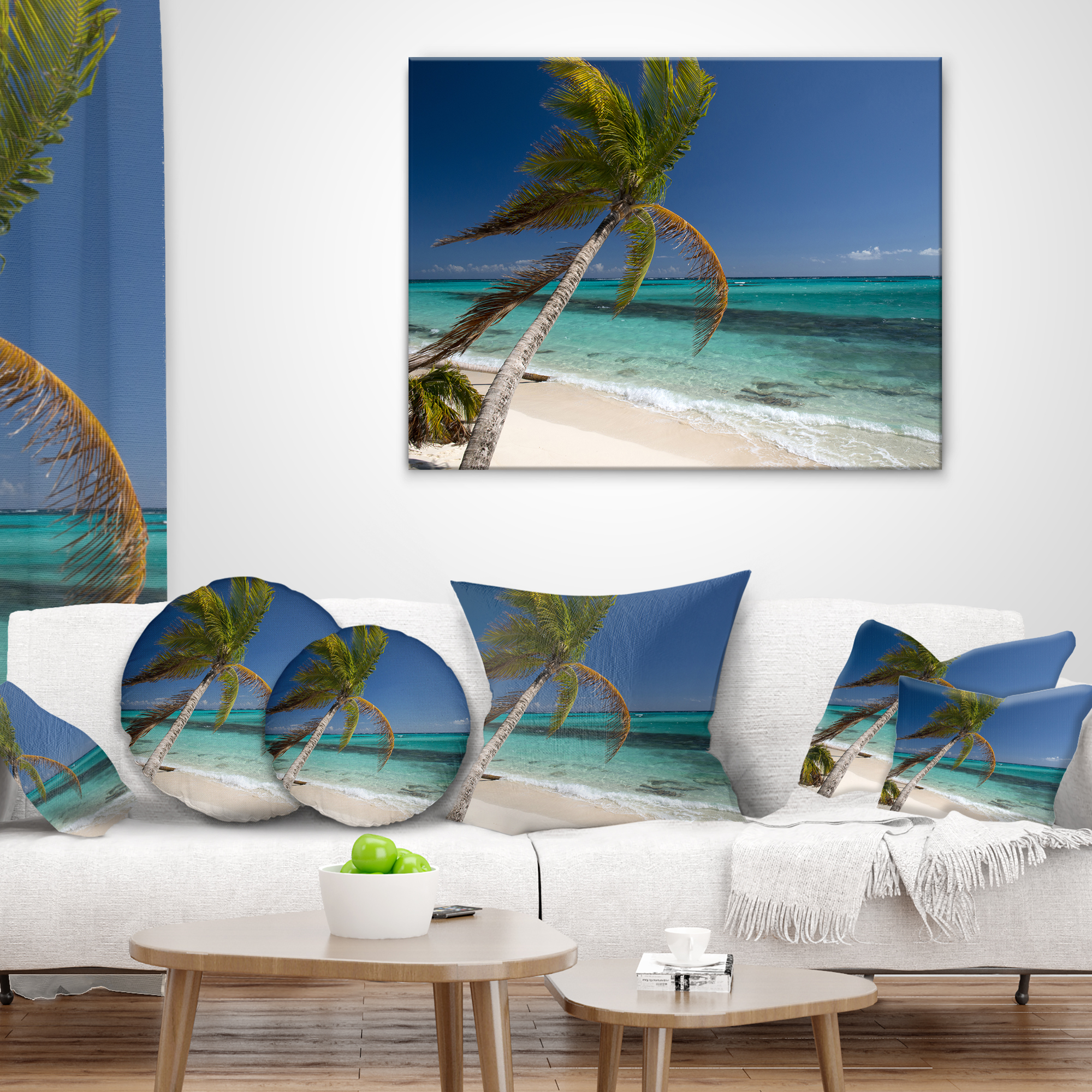 Designart Palm Bent to Picturesque Seashore - Modern Seascape Throw Pillow - 16x16
