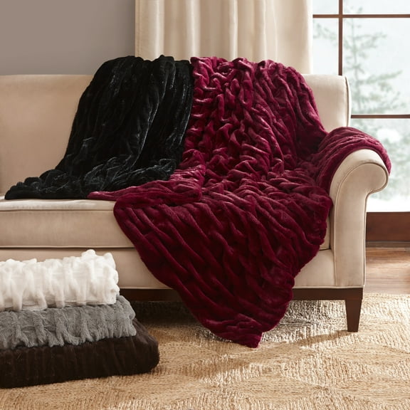 Home Essence Luxury Ruched Fur Throw