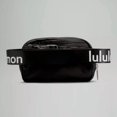 thumbnail image 4 of Lululemon Nuevo Fitness Riñonera Diseño De Correa De Hombro 1L Moda Deportes Al Aire Libre Bolsa Almacenamiento, 4 of 4