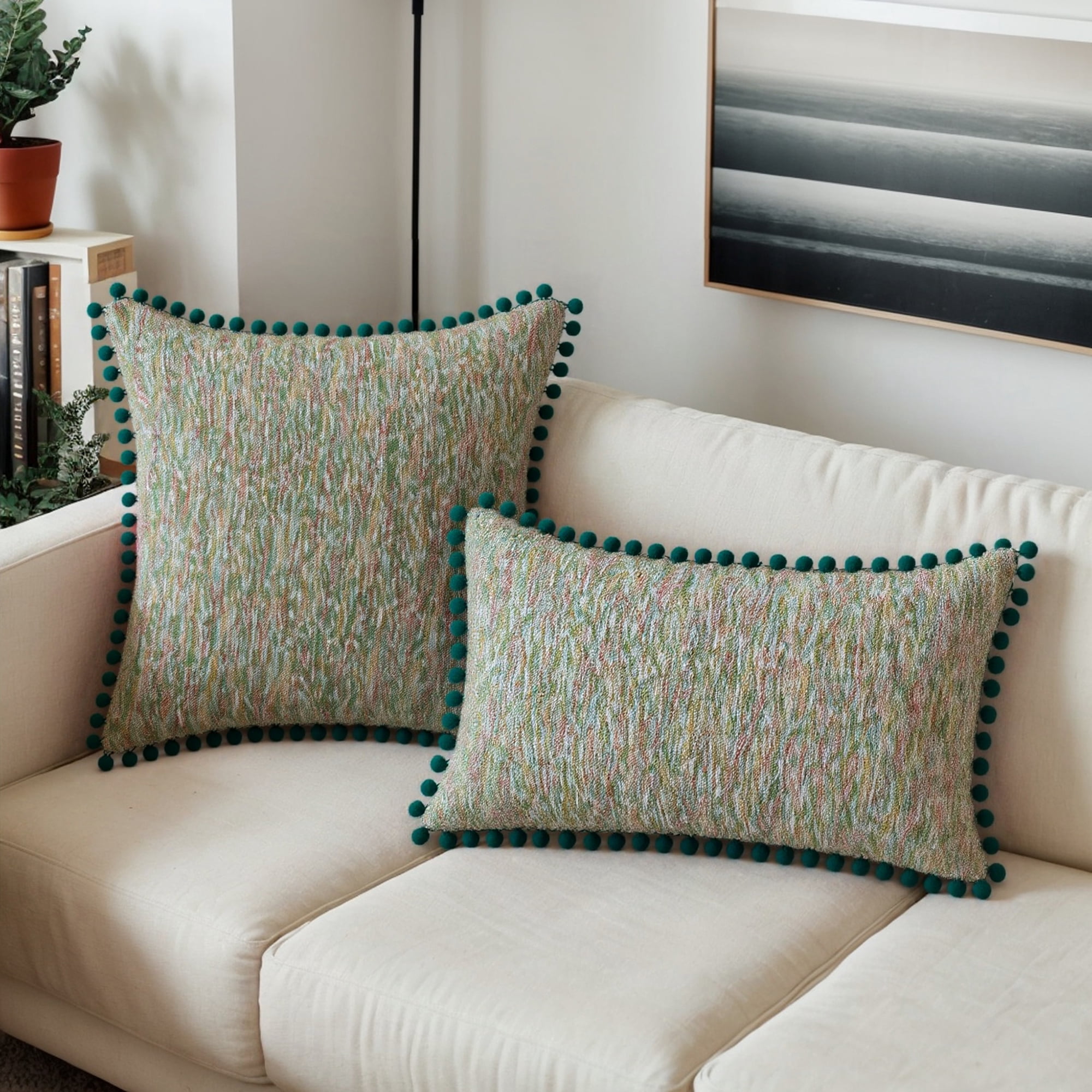 Unique Bargains Pack of 2 Chenille Throw Pillow Covers with Pom-poms 20" x 12" Green