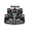 thumbnail image 2 of Burago Race Mercedes AMG F1 W14 Con Conductor A Escala 1:24 Hamilton, 2 of 4