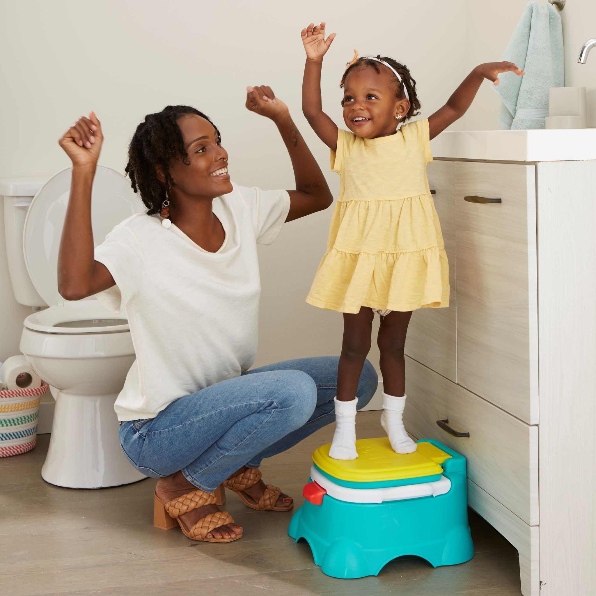 Sesame Street Elmo Hooray 3-in-1 Potty Chair, Toilet Trainer, Step Stool, Flush Handle, Unisex