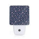 thumbnail image 1 of Balery Star Dog Paw Luz Nocturna LED con Sensor Automático, Enchufe con Sensor Crepuscular, Luz Suave de 0.5W para Dormitorio, Pasillo, Baño-EU, 1 of 7