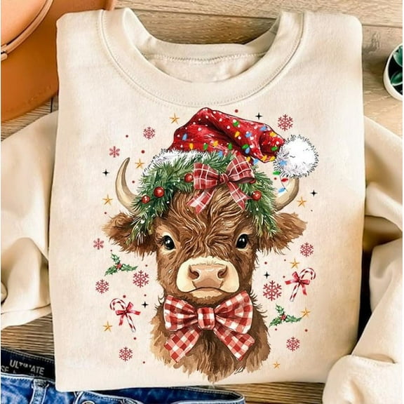 Highland Cow Christmas Sweatshirt, Coquette Western Holiday Pullover, Merry Xmas Aesthetic Sweatshirt, Cute Farm Cow Gift