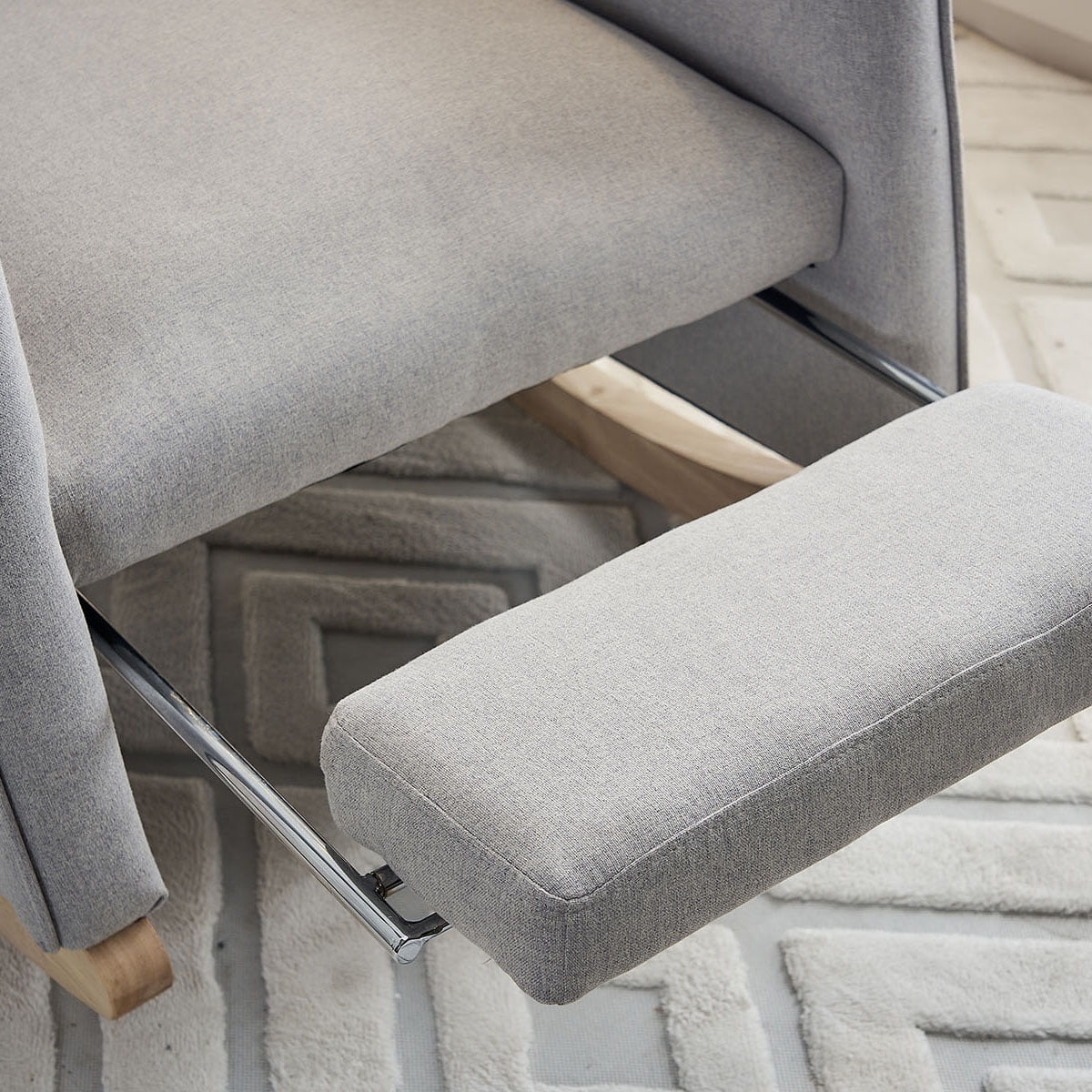Cotton Linen Fabric Nursery Rocking Chair With Adjustable Footrest